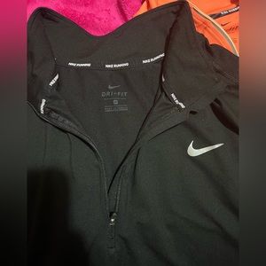 *SOLD* Nike women’s plus popover size 2X